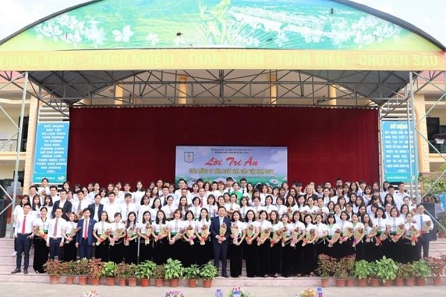 trường trung học phổ thông thành phố Điện Biên Phủ